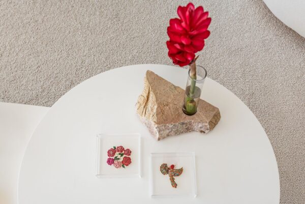 Moldura em Acrílico com Flores - Image 2
